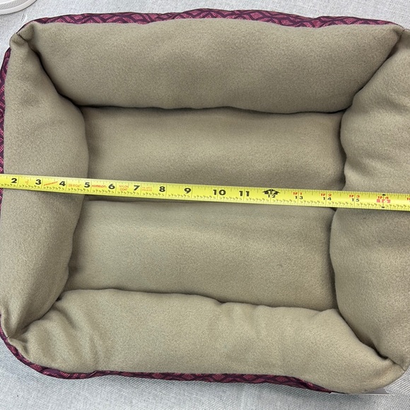 Cozy Tan and Pink Pet Small Bed - Picture 9 of 12